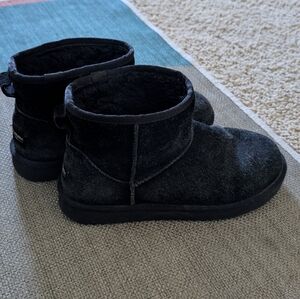 Koolaburra Short Booties